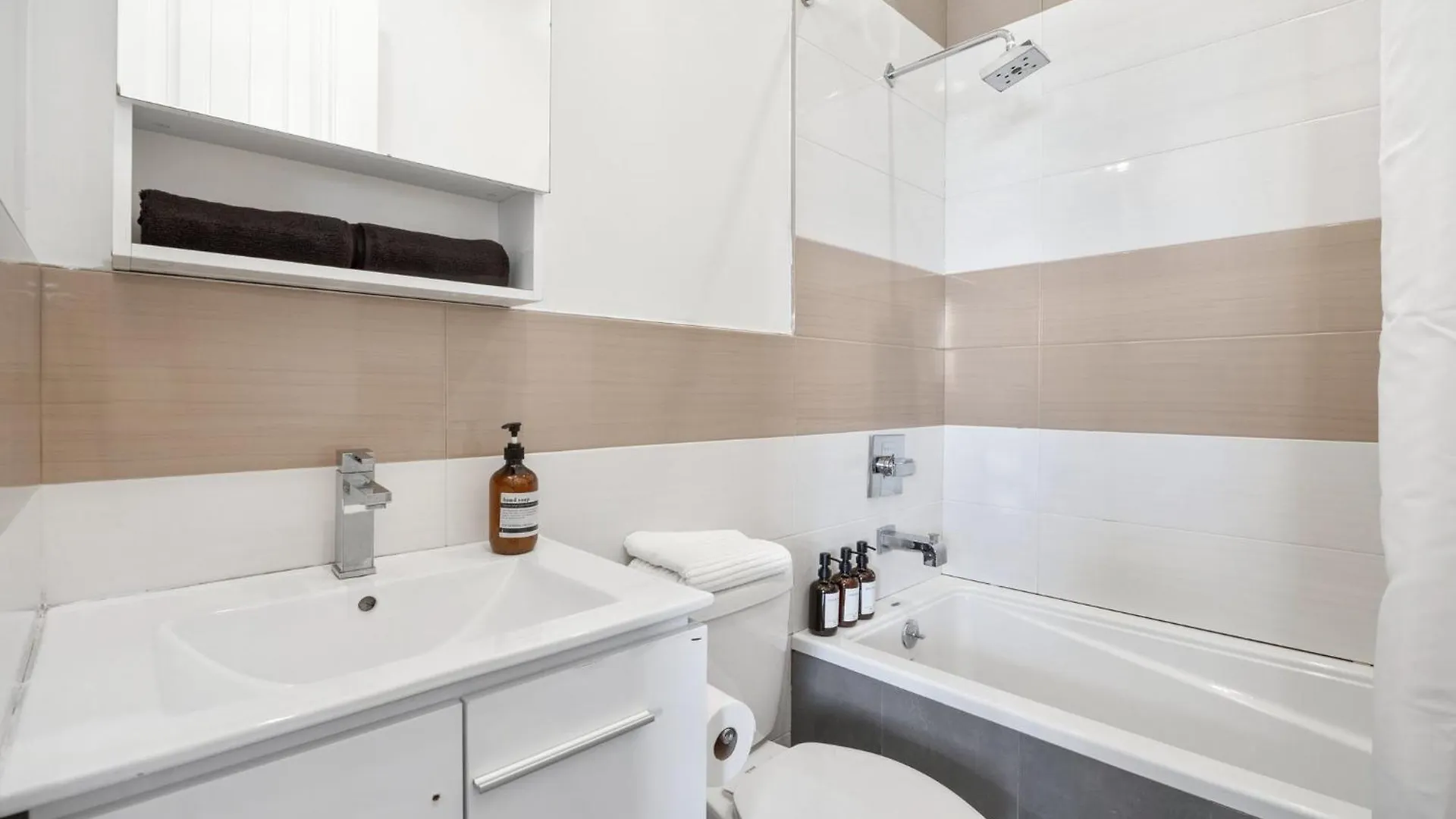 Apartmán Biggest Duplex 6Bd In Bushwick For 16 Guests New York